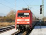 Einfahrt 101 119-6 als EC 379 vom Ostseebad Binz nach Praha hl.n.