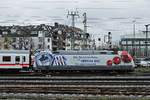 101 144-4  Hertha BSC  fährt am 24.12.2016 im Düsseldorfer Hauptbahnhof ein