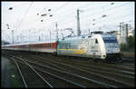 101080-0 Aspirin C Plus verlässt am 23.4.2001 um 19.07 Uhr den HBF Münster in Westfalen und begibt sich mit ihrem Intercity auf den Weg nach Köln.