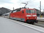 E-lok der Baureihe 120 mit IC 2303 fährt ab aus Leipzig Hbf, richtung München Hbf.