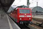 DB Fernverkehr 120 105-2 mit einen IC nach Hamburg Altona am 27.01.18 in Frankfurt am Main Hbf