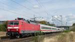 120 157 mit einem IC nach Stuttgart zwischen Heddesheim/Hirschberg und Ladenburg. Aufgenommen am 26.8.2018 12:02