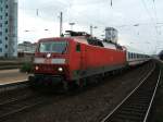 BR 120 154-5 mit IC nach Berlin Sdkreuz bei der Ausfahrt.
(31.08.2007)