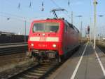 BR 120 138-3 rangiert am 03.03.09 im Leipziger Hbf, zuvor hatte sie einen ICE (InterCityErsatzzug) aus richtung Thringen gebracht, der von einer anderen 120er bernommen wurde.