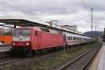 120 139-1 mit einem IC in Koblenz Hbf am 03.04.2010