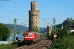 120 122-7 mit dem EC 6 (Chur-Hamburg-Altona) in Oberwesel 20.7.10