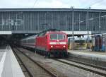 120 134 verlsst am 29.Juli 2012 mit dem IC 1980 nach Hamburg-Altona den Mnchner Hbf Richtung Augsburg.