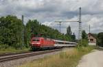 120 113-6 mit IC 183 Stuttgart Hbf - Zrich HB am ehemaligen Bahnhof Hohenkrhen, kurz vor Singen(Htw).