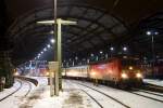 Die 120 115 am 20.01.2013 mit dem IC 1919 von Dresden nach Kln, im Aachener Hbf.