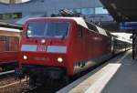 Hier 120 130-0 mit IC2432 von Cottbus nach Norddeich Mole, dieser Zug stand am 6.7.2013 in Potsdam Hbf.