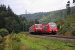 120 104-5 DB und 442 807 begegnen sich auf der Frankenwaldrampe bei Förtschendorf am 06.09.2015.