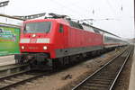 Zur Freude des Fotografen stand 120 113-6 mit IC 2239(Rostock-Leipzig)am Nachmittag des 03.02.2017 im Rostocker Hbf.