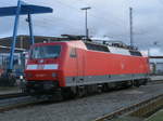120 202 vom HanseExpress,am 17.Dezember 2011,in Rostock.