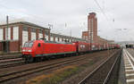 DB Cargo 145 064 verlässt mit einem Autologistik-Zug den Güterbahnhof Rüsselsheim Opelwerke.
Aufnahmedatum: 30. November 2017