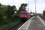 # Roisdorf 40  Die 145 077-4 mit einem Güterzug aus Köln kommend durch Roisdorf bei Bornheim in Richtung Bonn/Koblenz.