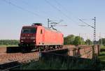 145 072-5 DB als Tfzf passiert die Steinlache bei Kollenbey auf der Bahnstrecke Halle–Bebra (KBS 580) Richtung Halle (Saale).
[14.5.2018 | 17:29 Uhr]
