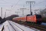 145 039-4 mit dem RE 2 nach Dsseldorf in Essen-Fronhausen am 04.01.2011