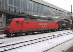 145 016-2 wartet auf die Signalumstellung, um Kassel-Wilhelmshhe wieder zu verlassen (26.01.2013).