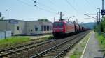 145 007-1 durchfhrt mit einem Gterzug den Hp Radebeul-Naundorf Richtung Weinbhla (Sachsen), 22.8.2013 