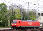 145 053-5 von Railion rangiert in Aachen-West.
 Aufgenommen vom Bahnsteig in Aachen-West bei Sonne und Wolken am Nachmittag vom 4.4.2014. 