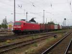 Am 04.05.2014 kam 145 009 mit einem Containerzug aus Richtung Salzwedel nach Stendal und fuhr weiter in Richtung Magdeburg.