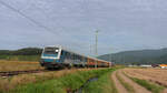 SRI 145 087-3 schiebt ihren S2-Ersatzzug am 25.09.2021 von Waldkirch nach Freiburg(Brsg)Hbf über die Elztalbahn bei Sexau. 