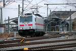 146 554-1 DB als IC 2034 (Linie 56) von Leipzig Hbf nach Norddeich durchfährt das Gleisvorfeld von Halle(Saale)Hbf.