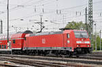 DB Lok 146 215-9,fährt beim Badischen Bahnhof ein. Die Aufnahme stammt vom 11.05.2017.