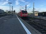 146 201 bei der Einfahrt in Stuttgart Hbf mit einer Rb nach Lauda am 17.07.17