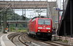 146 280 DB kommt aus Richtung Aachen-Hbf-Aachen-Rothe-Erde-Eilendorf mit dem RE1 aus Aachen- Hbf nach Hamm-Westfalen-Hbf und hält in Stolberg-Hbf-Rheinland und fährt in Richtung Eschweiler-Hbf,Nothberg,Langerwehe,Düren,Merzenich,Buir,Horrem,Kerpen-Köln-Ehrenfeld,Köln-Hbf. 
Aufgenommen von Bahnsteig 43 in Stolberg-Rheinland-Hbf. 
Bei Sonne und Wolken am Vormittag vom 21.7.2019.