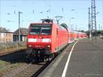 146 001-3 mit dem RE2 nach Mnchengladbach beim Halt in Wanne-Eickel Hbf.
