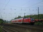 146 020-3 mit RE1 aus Aachen nach Hamm in der Ehrenfelder Kurve   nach Bochum Hbf.(25.07.2008)