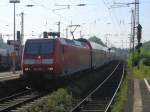 Die Dortmunder 146 002-1 mit RE2 aus Mnchengladbach nach Mnster  bei der Einfahrt in Wanne Eickel Hbf.(28.08.2008)