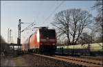 146 006 (9180 6146 006-2 D-DB) verlsst den Bahnhof Haltern am See mit dem RE2 (RE 10215)  Rhein-HAARD-Express  am Haken in Richtung Mnster(Westf). (27.12.2008)