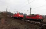 146 245 (9180 6145 245-6 D-DB) hat soeben den Bahnhof von Laufach durchfahren und ist in Richtung Aschaffenburg unterwegs. (14.03.2010)

