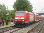 Lok 146 113-6 zieht am 15.05.2010 den RegionalExpress von Offenbug nach Basel Badischer Bahnhof. Er fhrt gerade in den Bahnhof von Ringsheim ein.