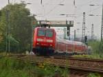 146 015-3 zieht am 03.09.2010 RE1 von Aachen Hbf nach Hamm.