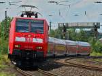 146 030 mit dem RE1 am 06.07.2012 auf der BKS 480 kurz hinter dem Aachener Hbf.