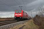 Hier die 146 238-1 mit RE 26508 (Basel Bad Bf - Offenburg) am 03.01.2014 nördlich von Müllheim (Baden).