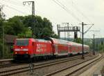 146 221-7 erreicht mit einem RE nach Neckarsulm den Bahnhof Plochingen am 25.05.2015.