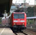 146 013-8 als RE6 nach Dsseldorf Hbf bei der Einfahrt von Essen Hbf.