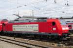 146 114-4 macht Werbung fr das  Baden Wrttemberg Single-Ticket .