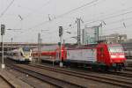 146 010 am 31.3.14 mit zwei Dostos auf Presentationsfahrt in Düsseldorf Hbf.