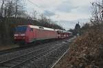 Nach dem drei Tage lang kein Audizug am Mittag gefahren ist, kam 152 048-5 heute sogar vor der S2 nach Kaiserslautern durch Neckargerach gen Heidelberg.20.1.2022