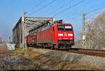 Gemischter Gz mit 152 099-8 (Siemens ES64F) quert die Saale bei Schkopau Richtung Merseburg Hbf.

🧰 DB Cargo
🕓 8.2.2023 | 13:57 Uhr
