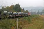 Nachschuss auf den 61665 von Oberhausen-West nach Kreuztal-Ferndorf. Hier bei Hohenlimburg am 10.10.07