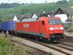 BR 152 091 durchfhrt Efringen-Kirchen in Richtung Basel am 28.08.2008.