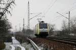 152 901-5 (ES 64 F-901) der ITL fhrt am 17.12.2009 Lz durch Dresden-Stetzsch.