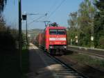 152 048-5 mit gemischten Gterzug am 13.10.10, Richtung Wrzburg, durch Himmelstadt.