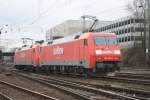 Zwei BR 152 041-0 und BR 152 097-2 von Railion rangieren in Aachen-West.